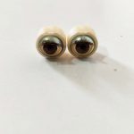 چشم متحرک قهوه ای طرح خواب وبیدار (قاب سفید) کد k004